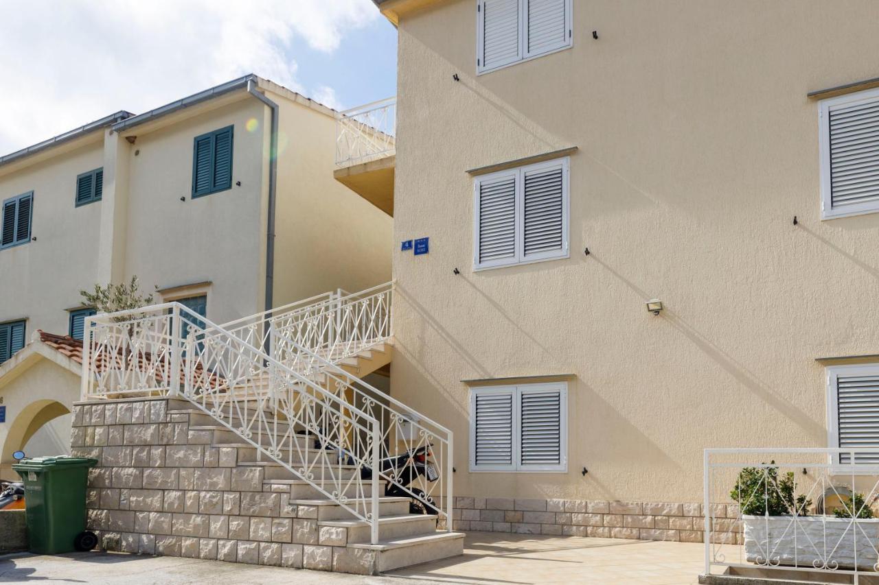 Apartman Gaby Makarska Exterior foto