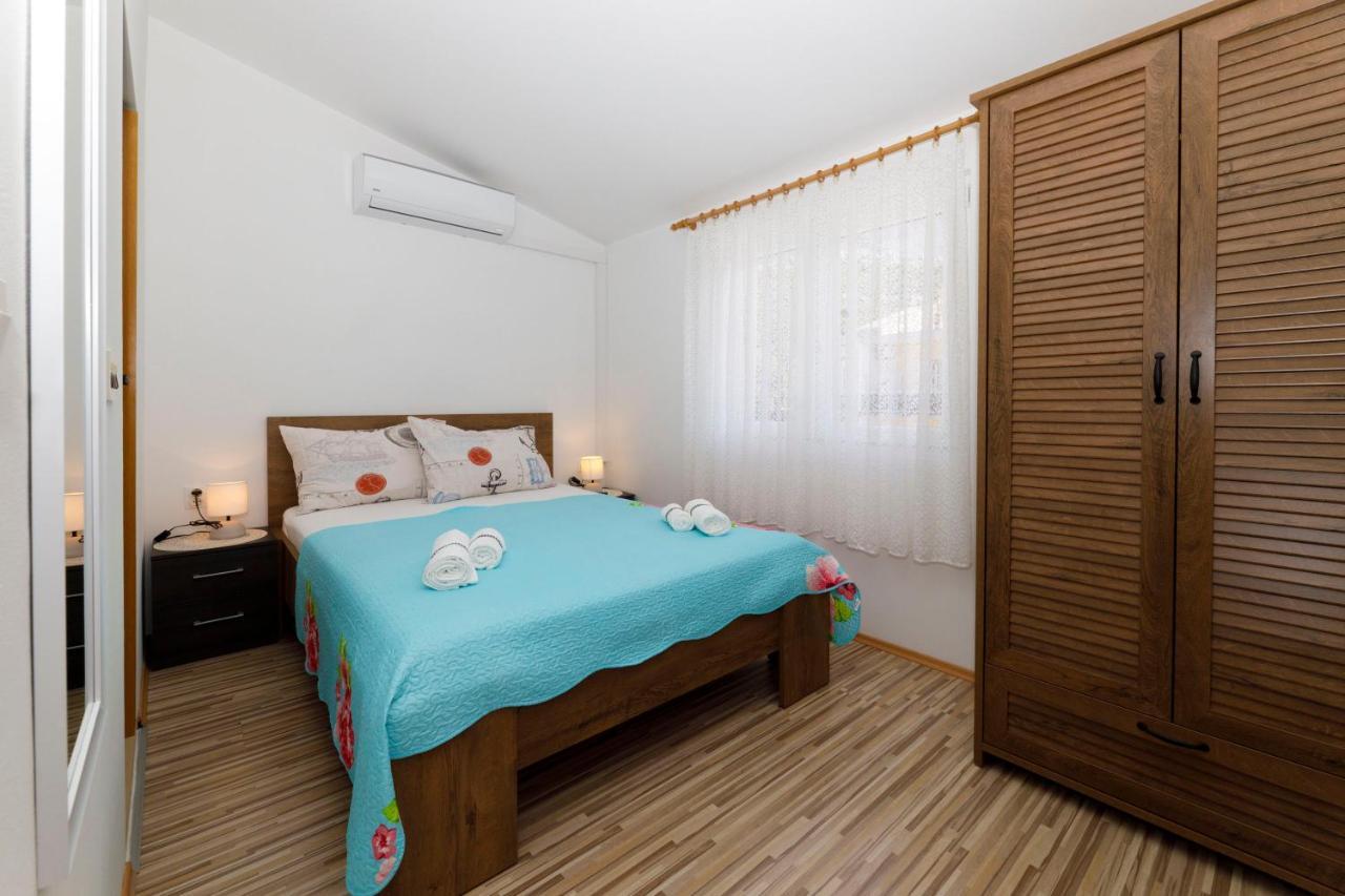 Apartman Gaby Makarska Exterior foto